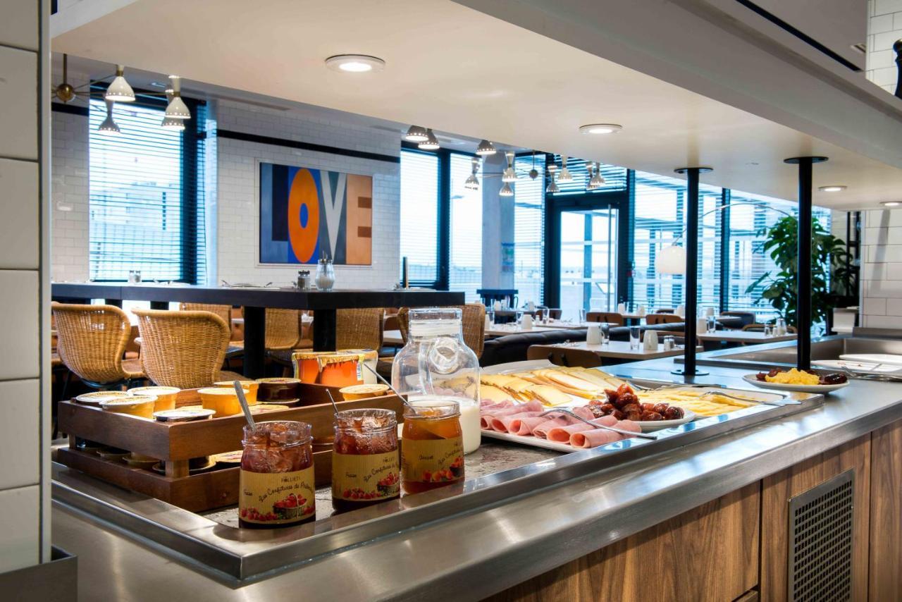 Kopster Hotel Lyon Groupama Stadium Décines-Charpieu Exteriör bild